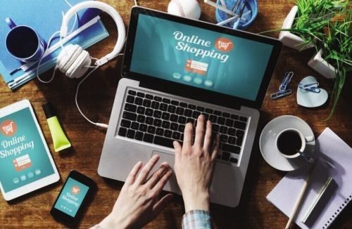 最后來(lái)說(shuō)一個(gè)正能量的故事，一個(gè)關(guān)于兩代人理性消費(fèi)理性投資的故事。