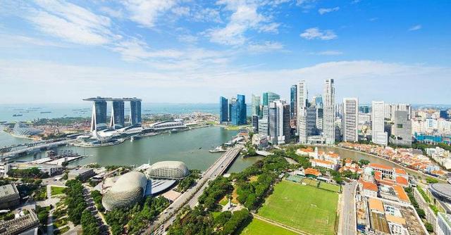 低齡留學(xué)家長(zhǎng)要不要陪讀？解讀各國(guó)陪讀政策！