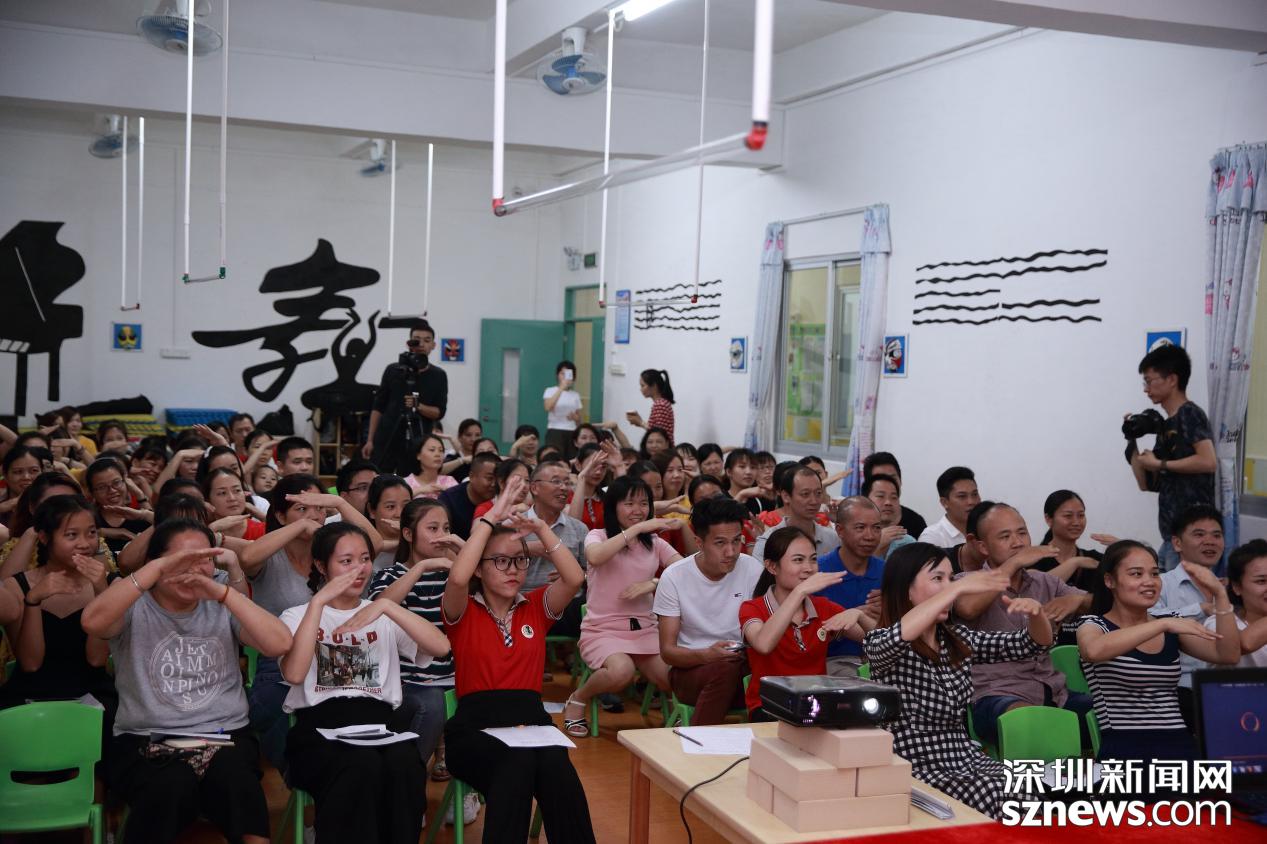 育兒講堂 : 彩田幼兒園 分享 學(xué)習(xí)“數(shù)學(xué)”和“語文”？